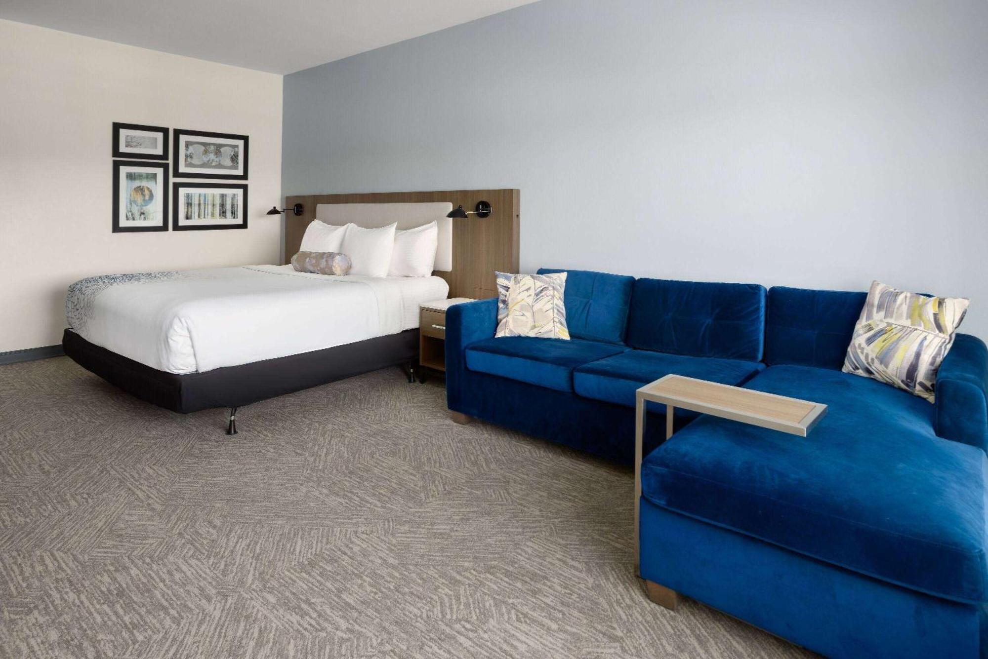 La Quinta Inn & Suites By Wyndham Locust Grove Ngoại thất bức ảnh