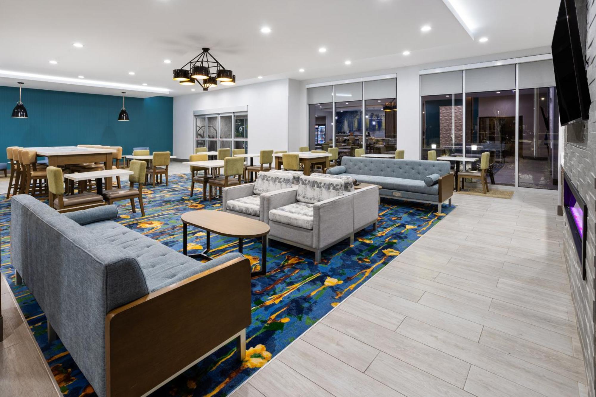 La Quinta Inn & Suites By Wyndham Locust Grove Ngoại thất bức ảnh