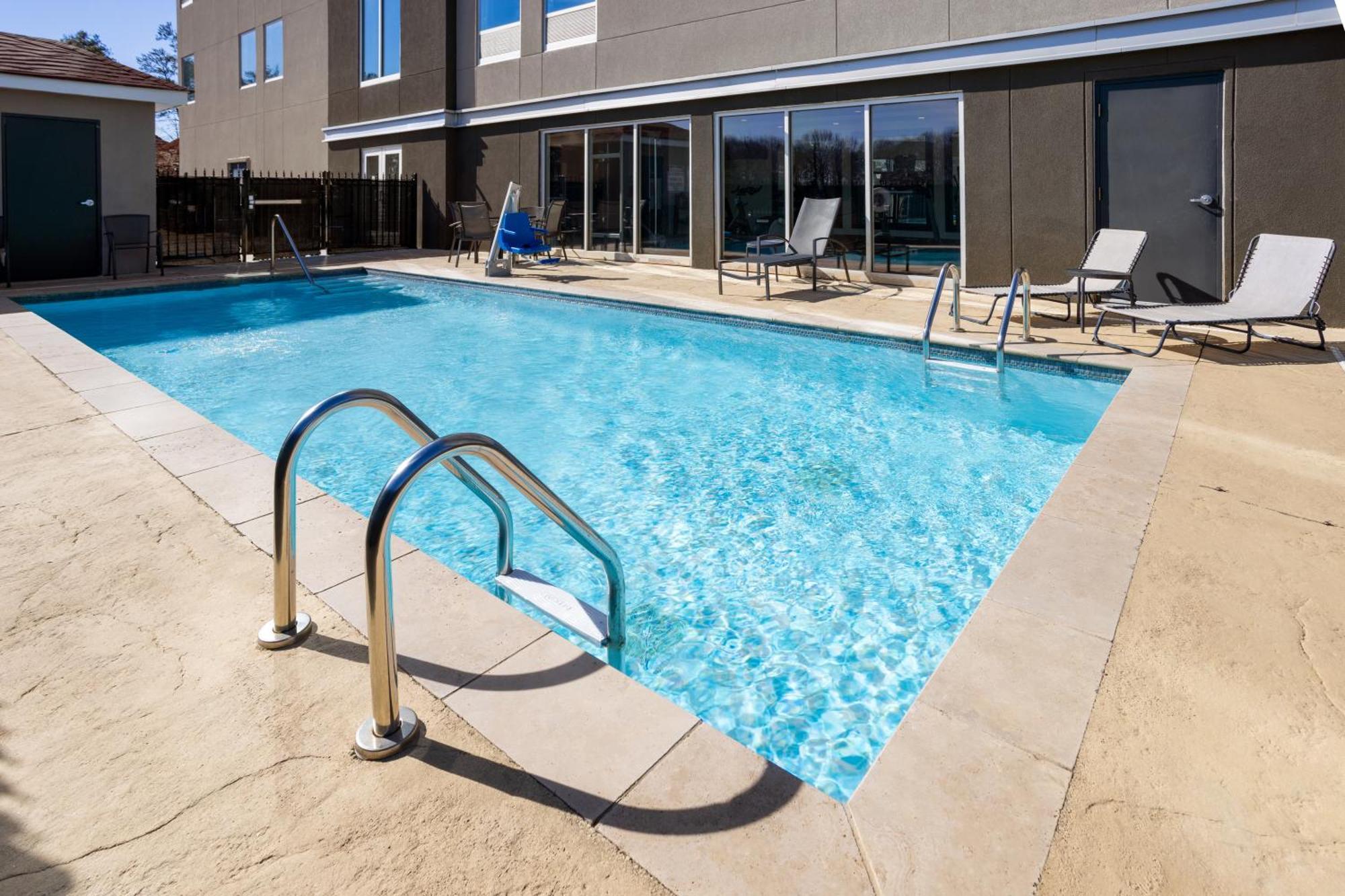 La Quinta Inn & Suites By Wyndham Locust Grove Ngoại thất bức ảnh